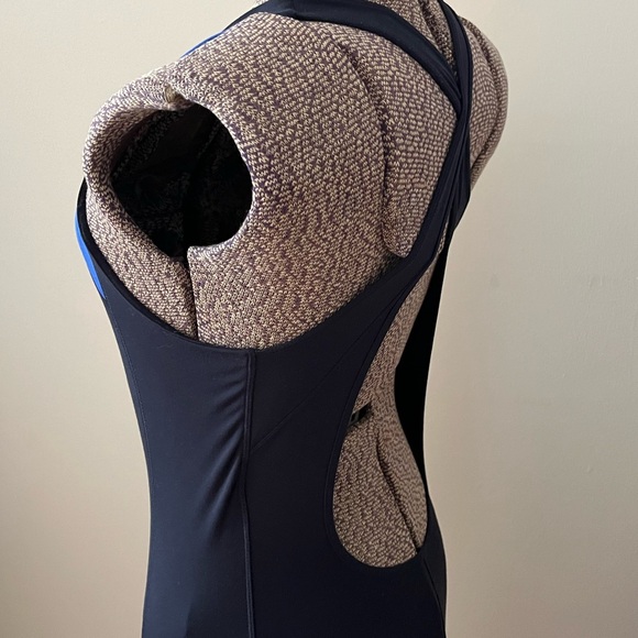 Adidas one piece navy size M - Picture 10 of 15